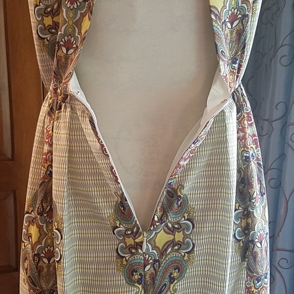 ⬇️ MM Couture dress, cut out open back yellow & green paisley maxi - Picture 11 of 16